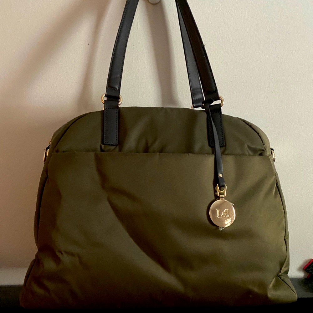 Travel bag